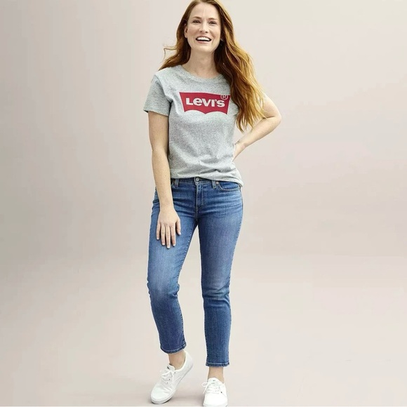 Levi's Denim - Levi’s Womens Size 27 Boyfriend Mid Rise Denim Jeans Actual Waist Size 29”